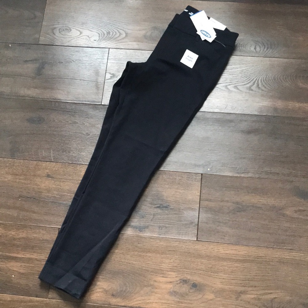Old Navy pixie Ankle pants